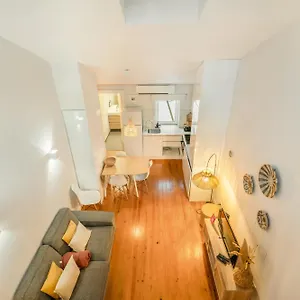 Bmyguest - Inner Bairro Alto Apartamento Lisboa